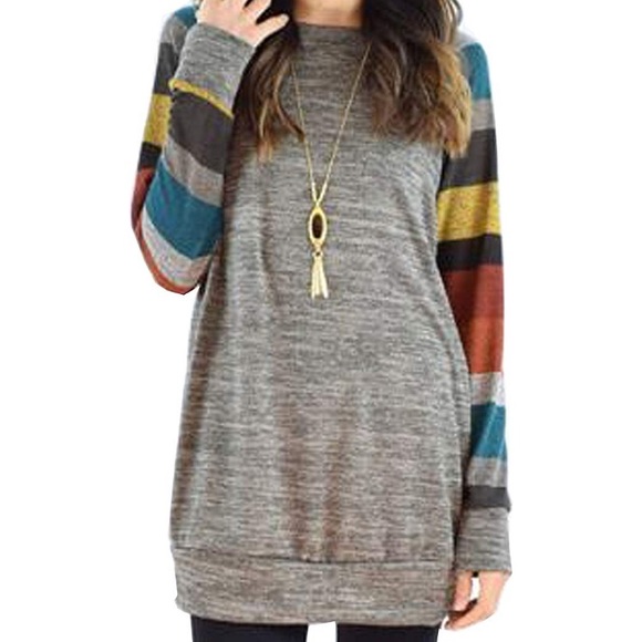 Tops - NWOT Colorblock Long Sleeved Tunic, Small